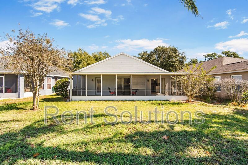 Beautiful 3BR/2BA home with 2 car garage in Villa Rosa! property image