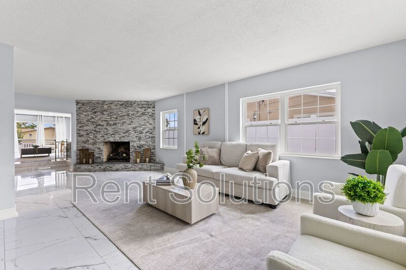 Turn-key Luxury Waterfront Living in Patrician Point! property image