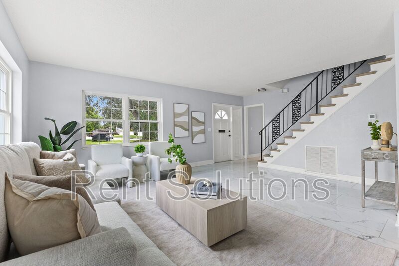 Turn-key Luxury Waterfront Living in Patrician Point! property image