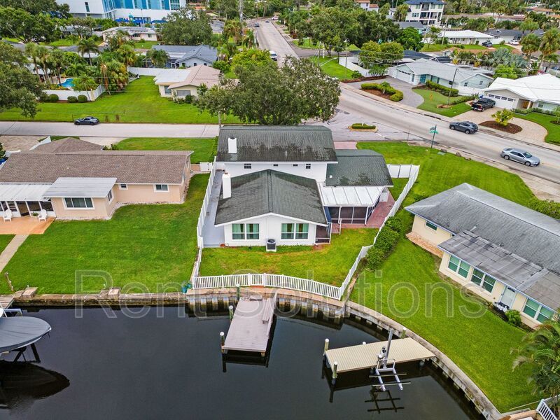 Turn-key Luxury Waterfront Living in Patrician Point! property image