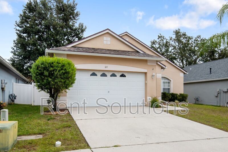 Beautiful 3-Bedroom, 2-Bathroom Home with Garage and Fenced Yard – Move-In Ready! property image