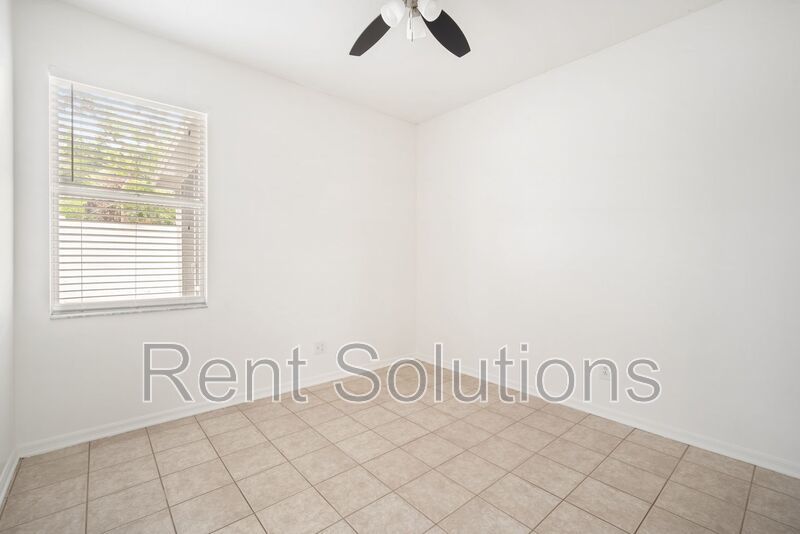 Beautiful 3-Bedroom, 2-Bathroom Home with Garage and Fenced Yard – Move-In Ready! property image