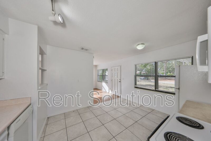 Charming Home in North St Pete! property image