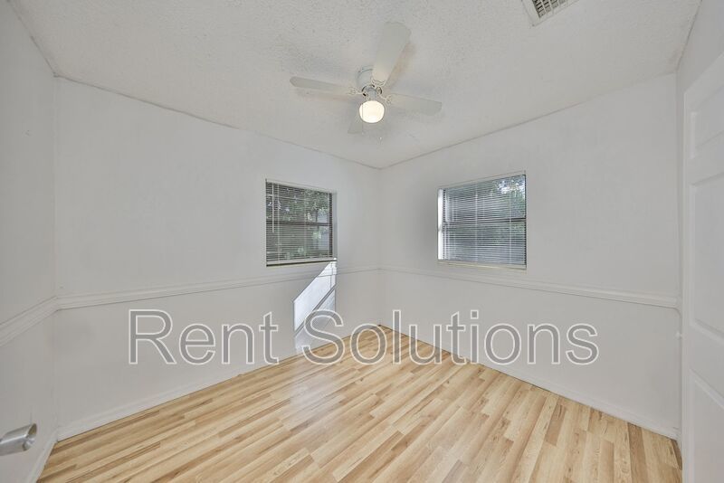 Charming Home in North St Pete! property image
