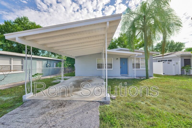 Charming Home in North St Pete! property image
