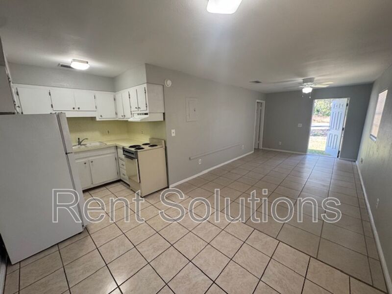 Charming 1 Bedroom property image