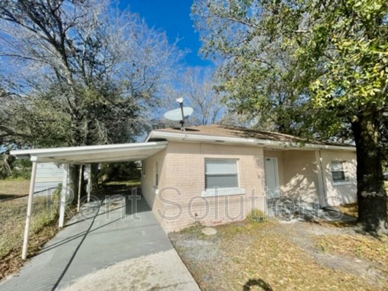 Newly Remodeled 3 Bedroom/1 Bath with Huge Yard property image