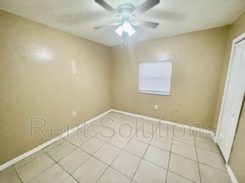 Newly Remodeled 3 Bedroom/1 Bath with Huge Yard property image