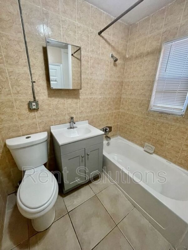 Newly Remodeled 3 Bedroom/1 Bath with Huge Yard property image