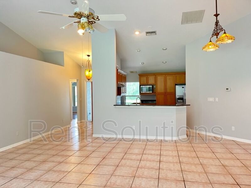 Spectacular Open Layout, Great Location and Large Backyard! property image