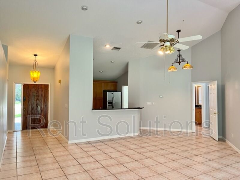 Spectacular Open Layout, Great Location and Large Backyard! property image