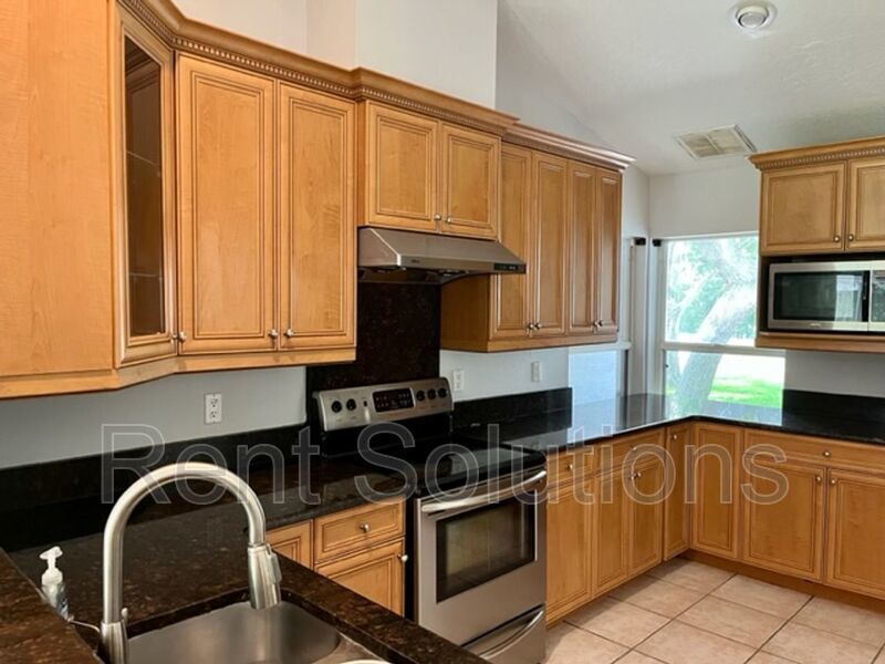 Spectacular Open Layout, Great Location and Large Backyard! property image