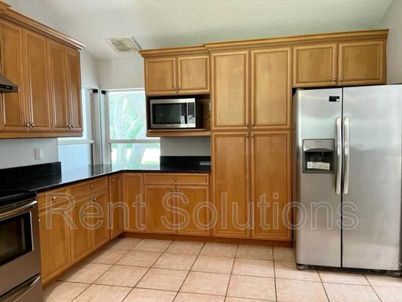 Spectacular Open Layout, Great Location and Large Backyard! property image