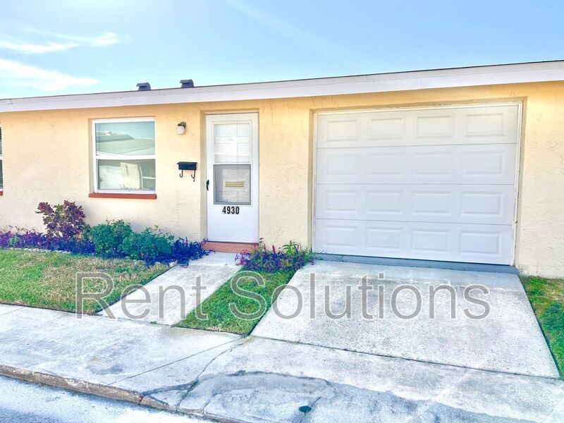 Adorable Fully Renovated 2BD/1BTH Villa in 55+ Community property image