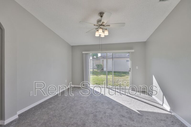 Beautiful 3 Bedroom 2 Bathroom Home! property image