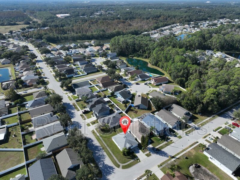 Beautiful 3 Bedroom 2 Bathroom Home! property image