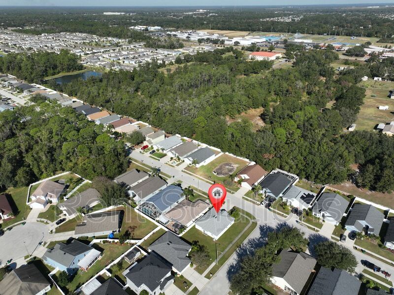 Beautiful 3 Bedroom 2 Bathroom Home! property image