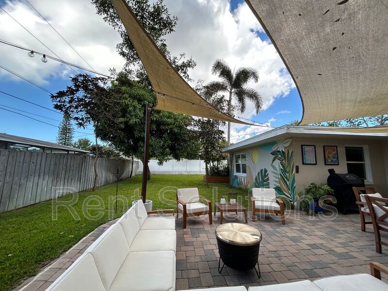 Stunning Fully Remodeled 3BR/2BA Clearwater Home with Oversized Garage! property image