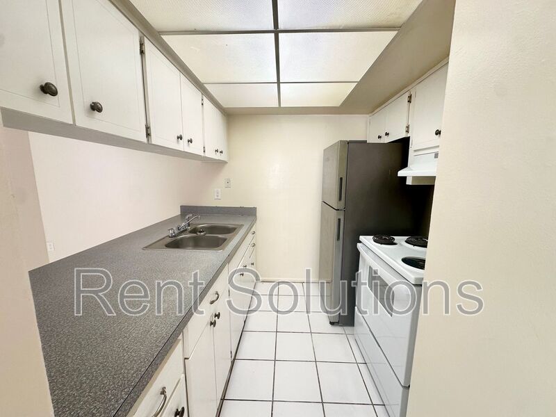 2BR/1BA Duplex in Largo Available Now! property image