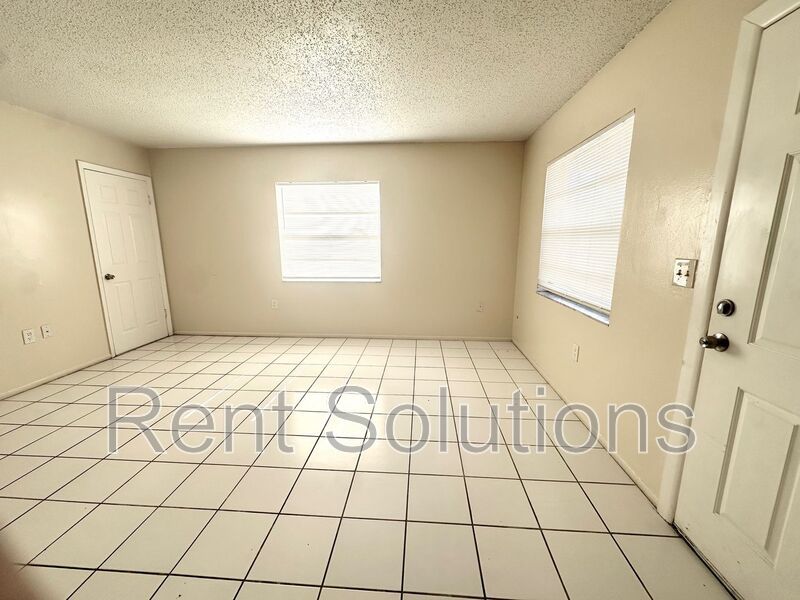 2BR/1BA Duplex in Largo Available Now! property image