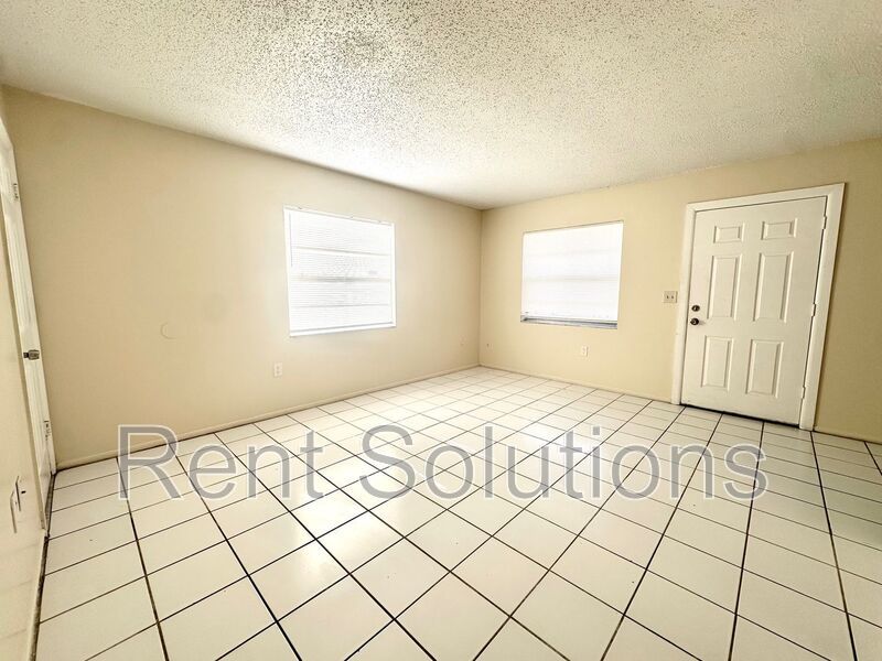 2BR/1BA Duplex in Largo Available Now! property image