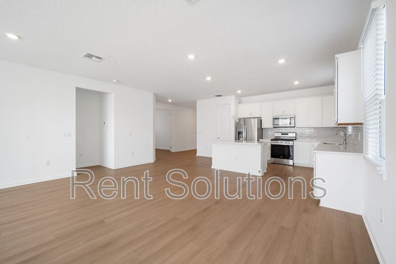 MOVE-IN READY — AVAILABLE NOW! Beautiful 3 Bed 2 Bath New Construction Home in Spencer Glen, Riverview! property image