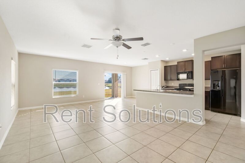 Newer Spacious Well Laid Out 4BD /2.5BA Home with Oversize Master Suite property image