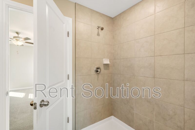 Newer Spacious Well Laid Out 4BD /2.5BA Home with Oversize Master Suite property image