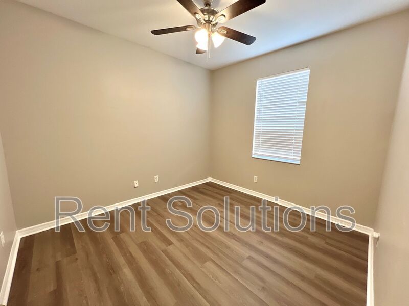 Stunning 4BD/2BTH Home in Cross Creek with Loads of Upgrades! property image