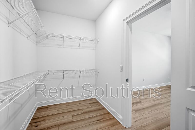 Brand New 3BR/2.5BA South Tampa Townhome with One Car Attached Garage property image