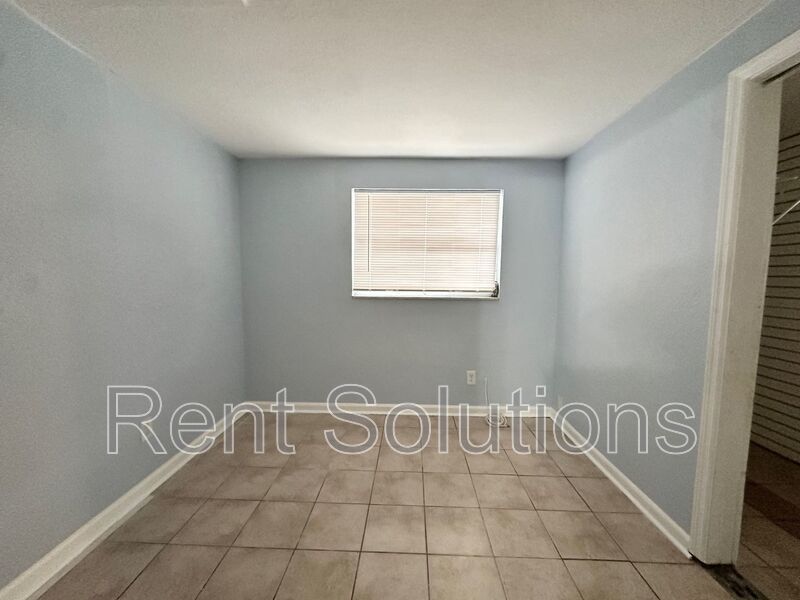 FANTASTIC 3BR/1BA SINGLE FAMILY HOME in RIDGE CREST ACRES SUBDIVISION property image