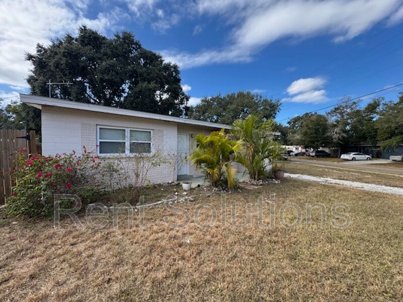 Charming 2 bedroom property image