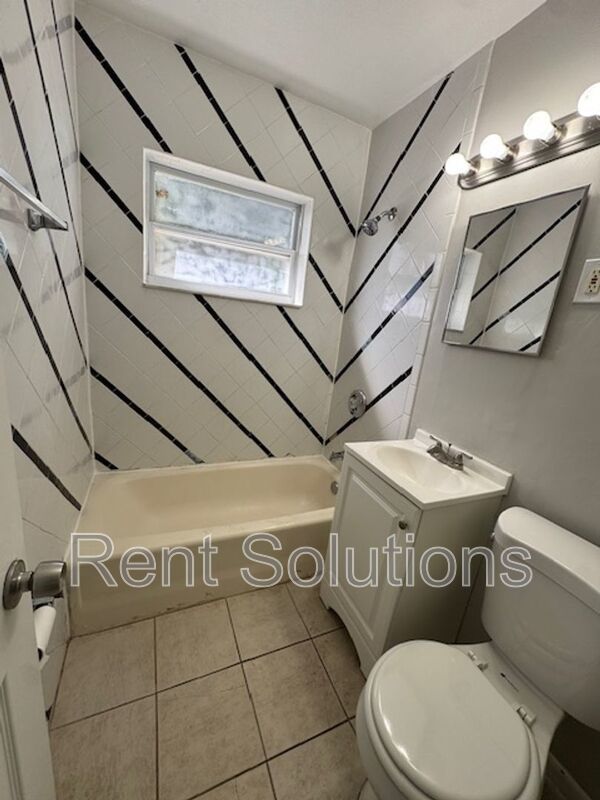 Charming 2 bedroom property image