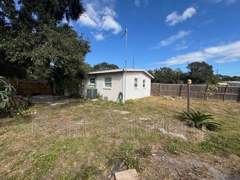 Charming 2 bedroom property image