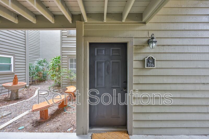 Spacious 2-bedroom, 2-bath condo in the Fountains at Countryside, Gated Community! property image