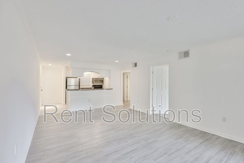 Spacious 2-bedroom, 2-bath condo in the Fountains at Countryside, Gated Community! property image