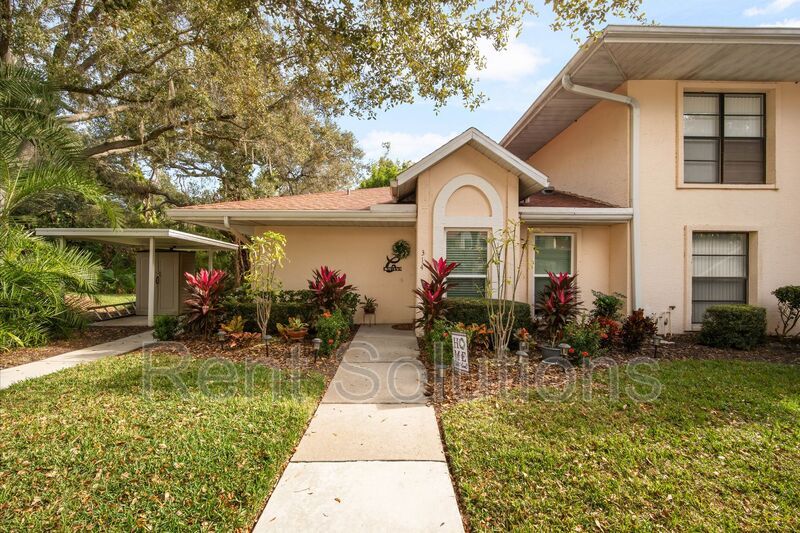 Fully Furnished First-Floor Condo in Active 55+ Sun City Center property image