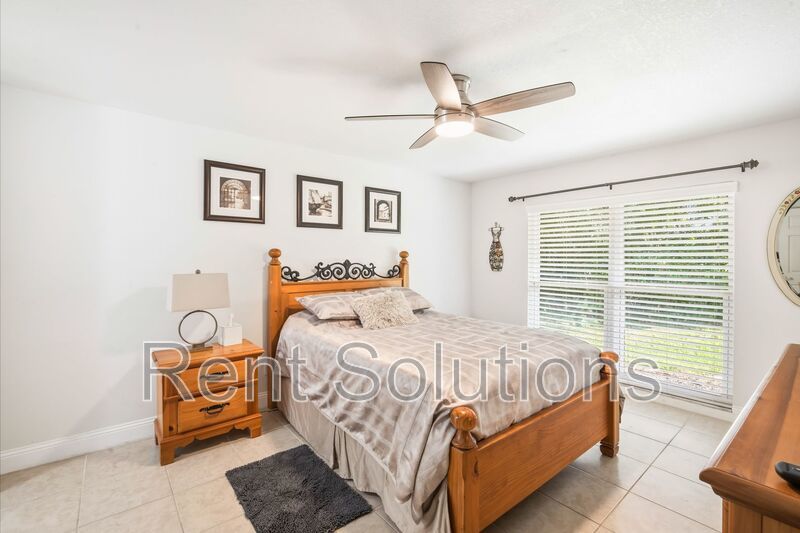 Fully Furnished First-Floor Condo in Active 55+ Sun City Center property image