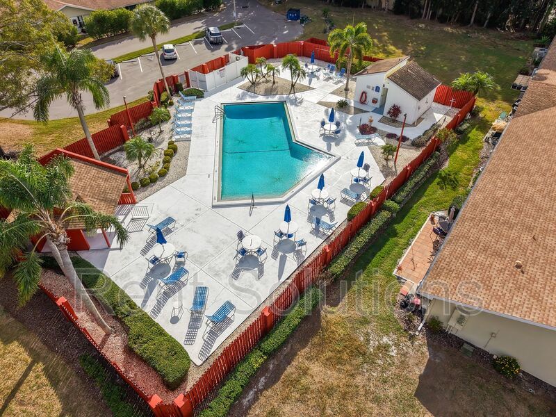 Fully Furnished First-Floor Condo in Active 55+ Sun City Center property image