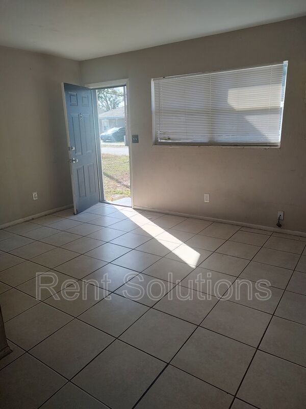 Affordable 2 Bedrooms 1 Bath property image