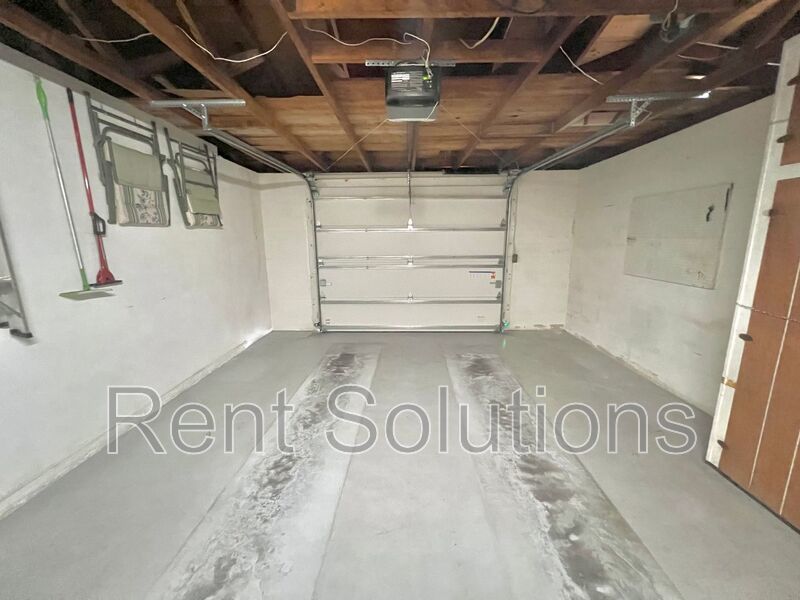 Long-Term Rental ~ Fully Furnished 2BD/1.5BTH in New Port Richey property image