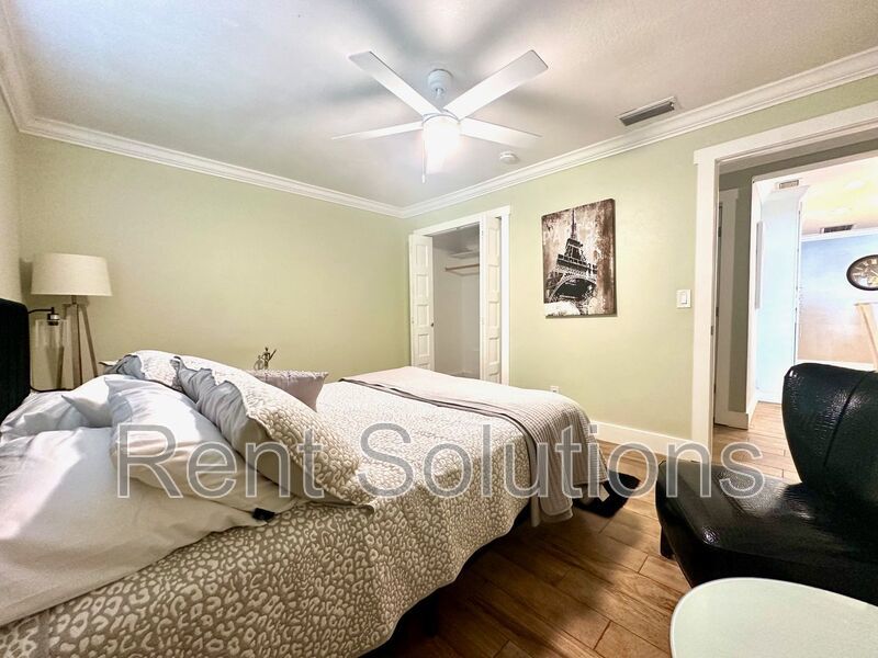 Stunning, 4BR/3BA HOME IN DEL ORO GARDENS SUB! ANNUAL/Furnished! property image