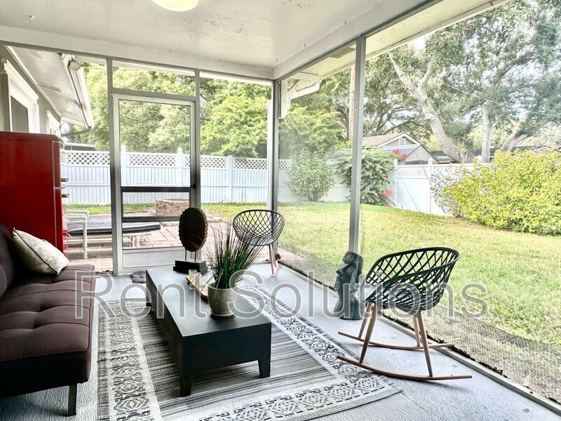 Stunning, 4BR/3BA HOME IN DEL ORO GARDENS SUB! ANNUAL/Furnished! property image