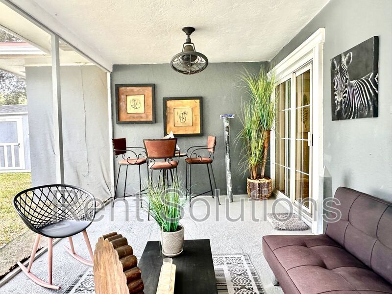 Stunning, 4BR/3BA HOME IN DEL ORO GARDENS SUB! ANNUAL/Furnished! property image