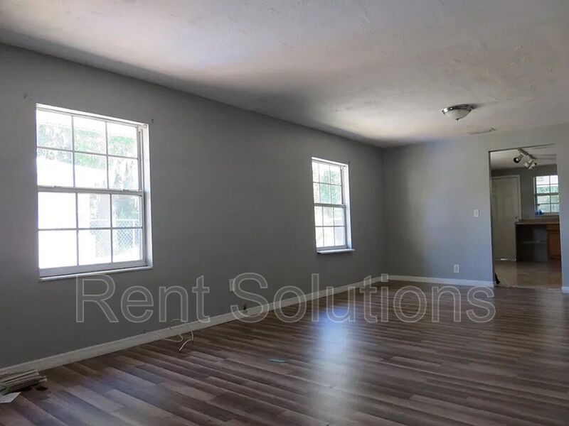 Affordable 2 Bedrooms, 1 Bath property image