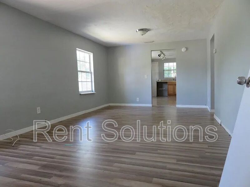 Affordable 2 Bedrooms, 1 Bath property image
