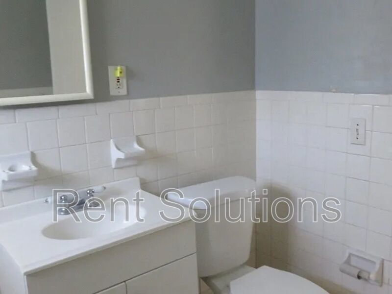 Affordable 2 Bedrooms, 1 Bath property image