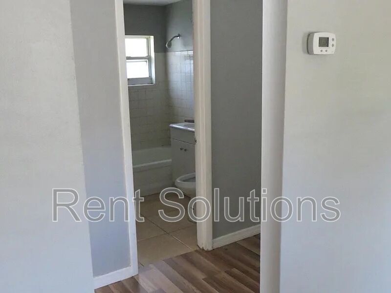 Affordable 2 Bedrooms, 1 Bath property image