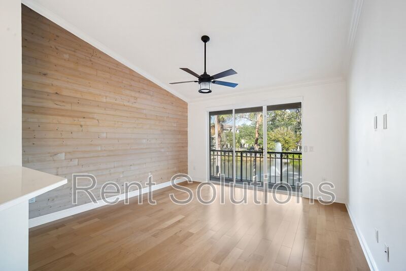 Spacious 1BR/1BA Harbour Island Condo in Gated Island Walk property image