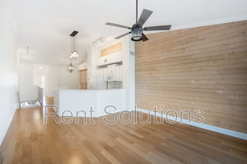 Spacious 1BR/1BA Harbour Island Condo in Gated Island Walk property image